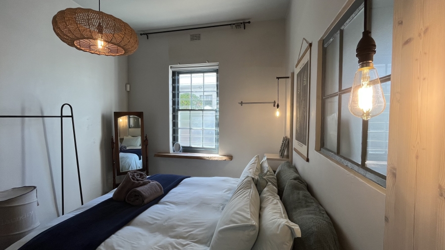 1 Bedroom Property for Sale in Kalk Bay Western Cape